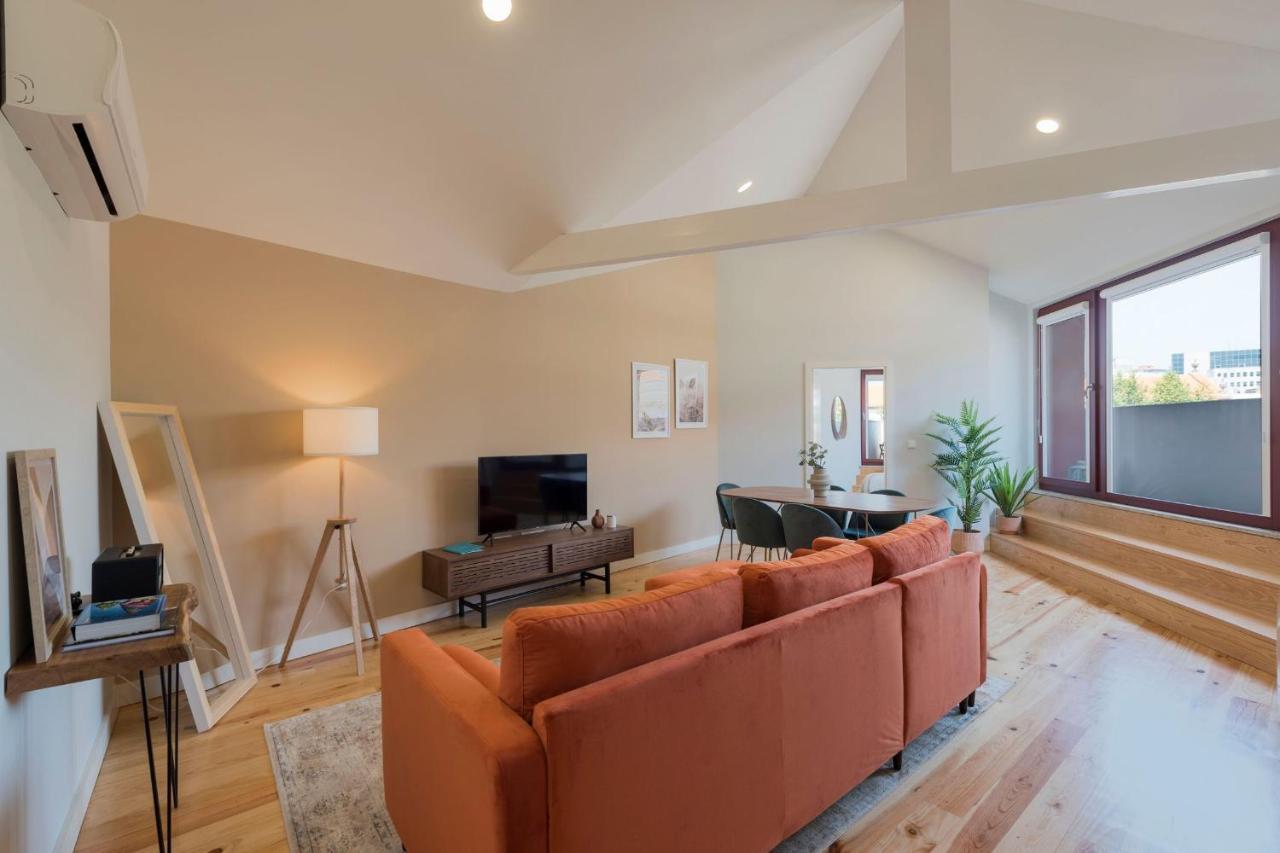 Central Superb Flat W/ Ac & Balcony By Lovelystay Πόρτο Εξωτερικό φωτογραφία