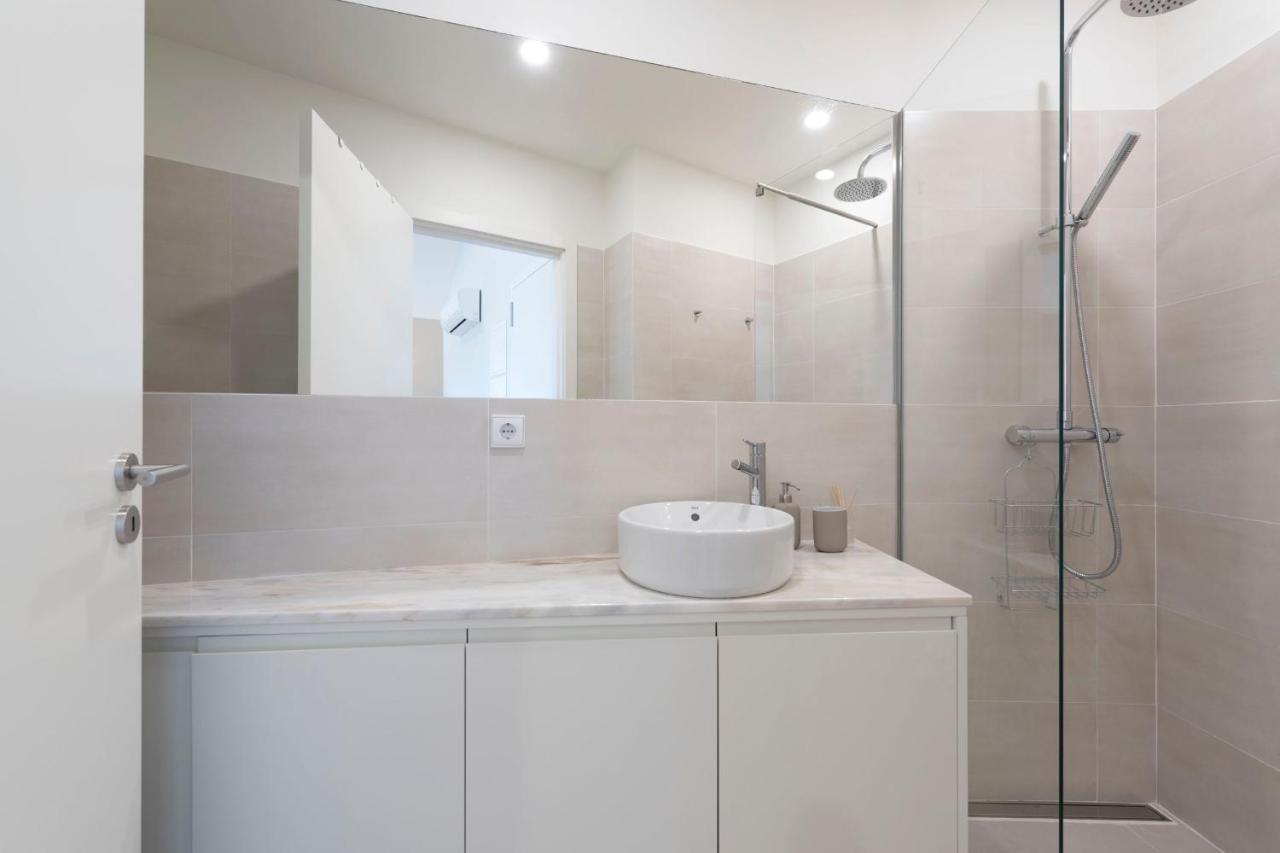 Central Superb Flat W/ Ac & Balcony By Lovelystay Πόρτο Εξωτερικό φωτογραφία
